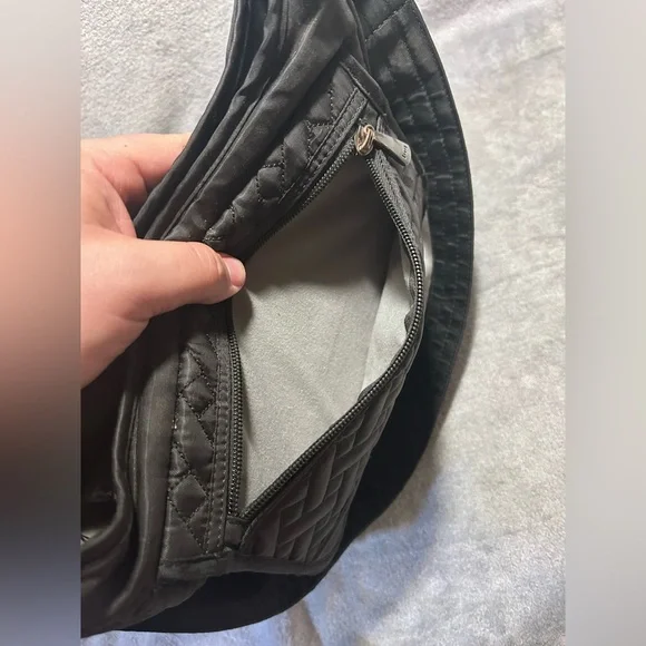 Lug Hopscotch RFID Crossbody - Picture 13 of 14